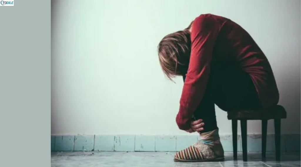 Read more about the article 10 Early Warning Signs of Mental Health Issues